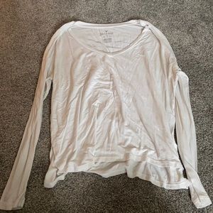 White long sleeve vneck